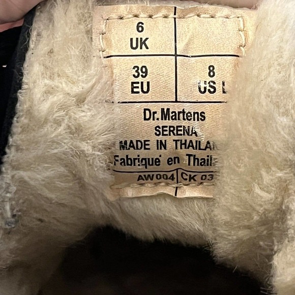 Dr Martens Boots Size 8 Black Leather 1460 Serena Faux Fur Lined Lace Up - Picture 13 of 14